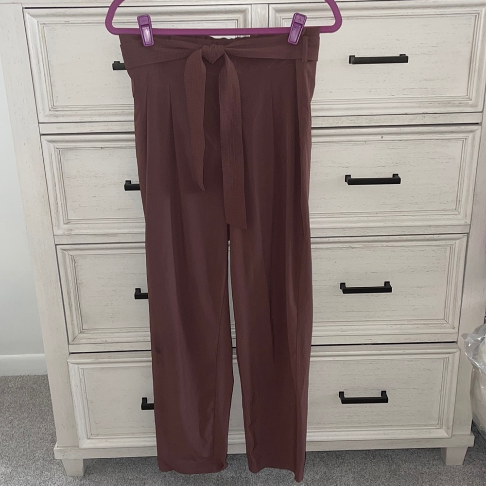 Athleta Dress pant, stunning color and comfortable! Like NEW!